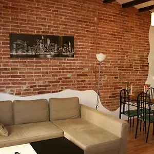 https://apartamento-pedreres.topbarcelonahotels.com