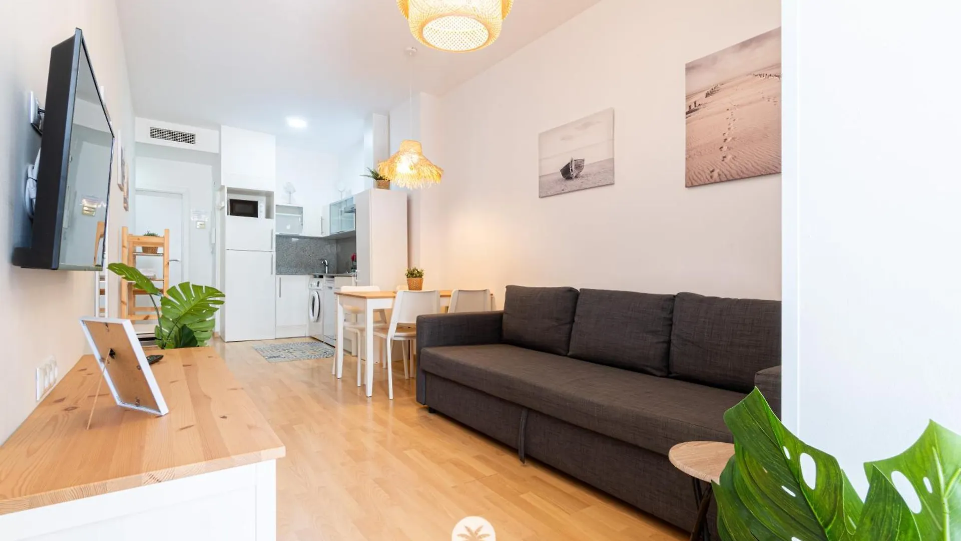 Mediterranean Way - Tarragona Central Apartments Spain